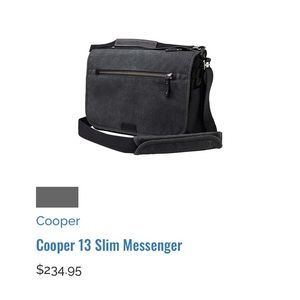 Cooper 13 Slim Messenger Bag
